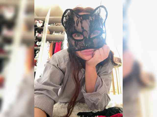 Ekaterina2221 webcam