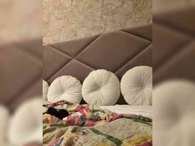 Ekaterina2221 webcam