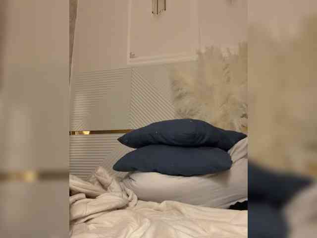 Ekaterina2221 webcam