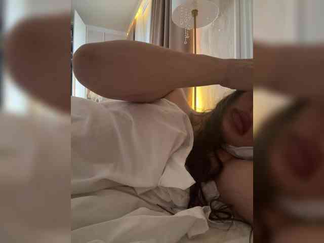 Ekaterina2221 webcam