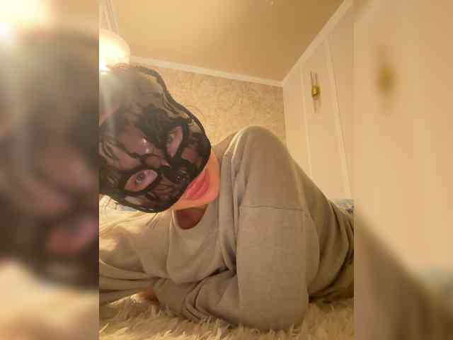 Ekaterina2221 webcam