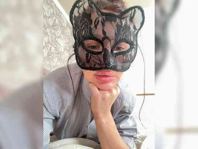 Ekaterina2221 webcam