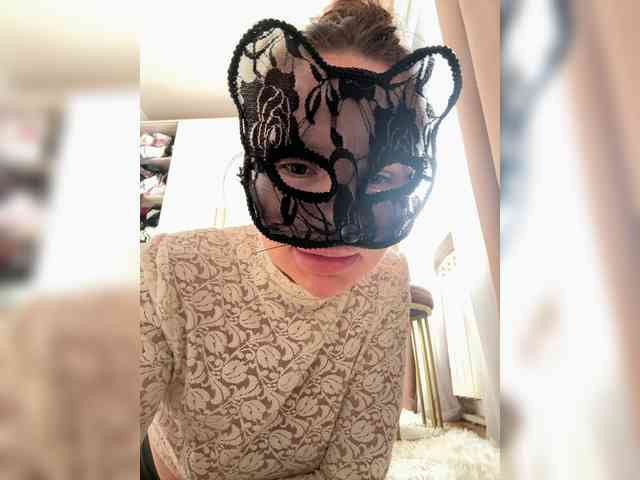 Ekaterina2221 webcam