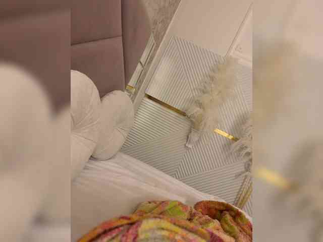 Ekaterina2221 webcam