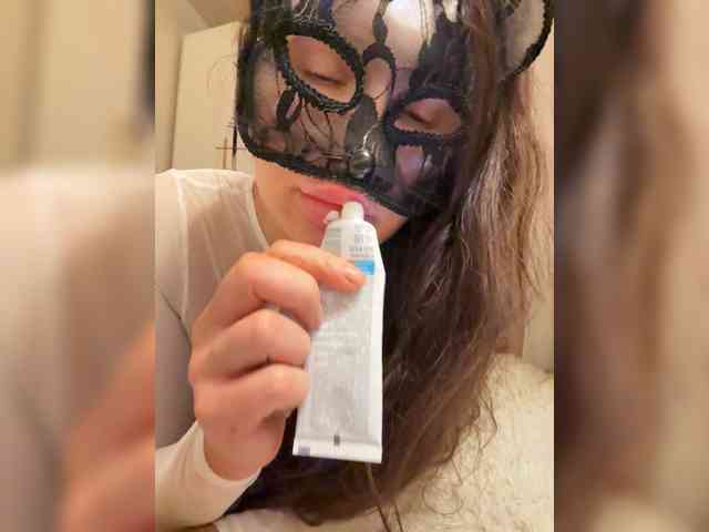 Ekaterina2221 webcam