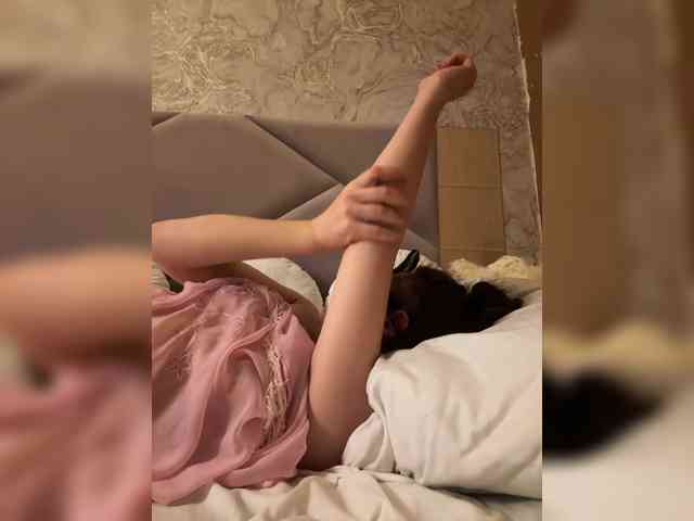 Ekaterina2221 webcam