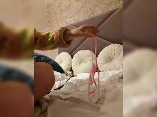 Ekaterina2221 webcam