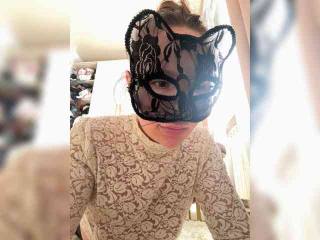 Ekaterina2221 webcam