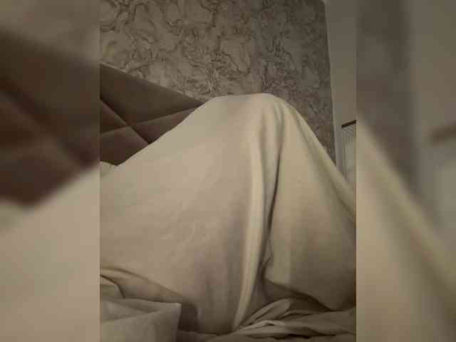 Ekaterina2221 webcam