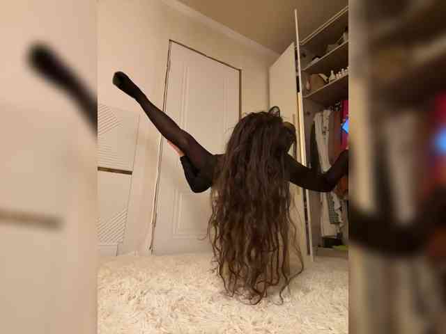 Ekaterina2221 webcam