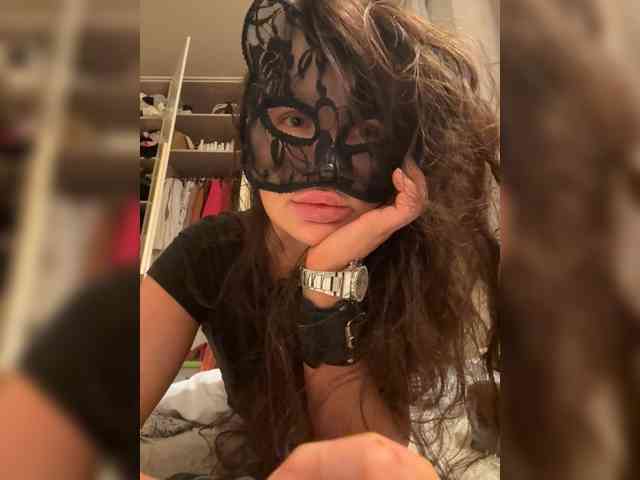 Ekaterina2221 webcam