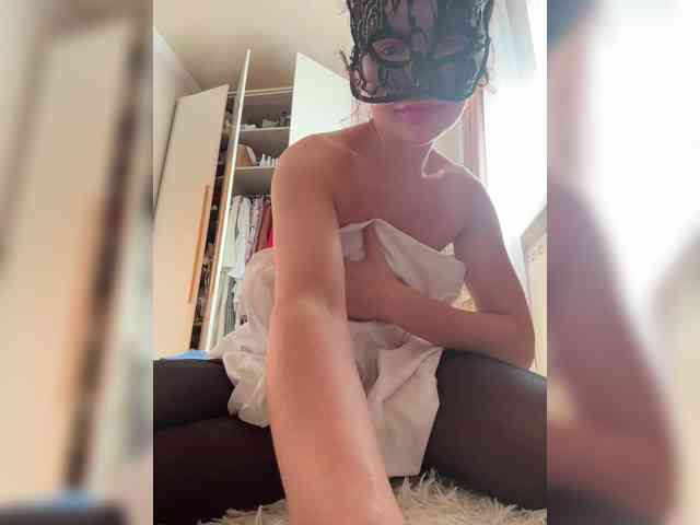 Ekaterina2221 webcam