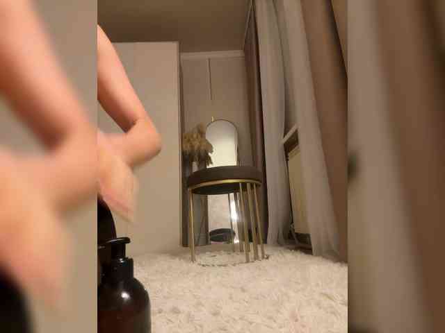 Ekaterina2221 webcam