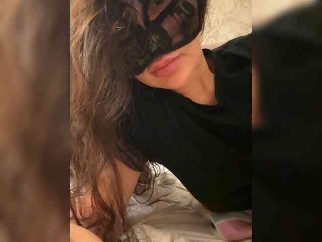 Ekaterina2221 webcam