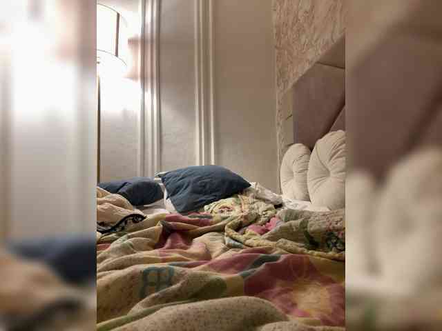 Ekaterina2221 webcam