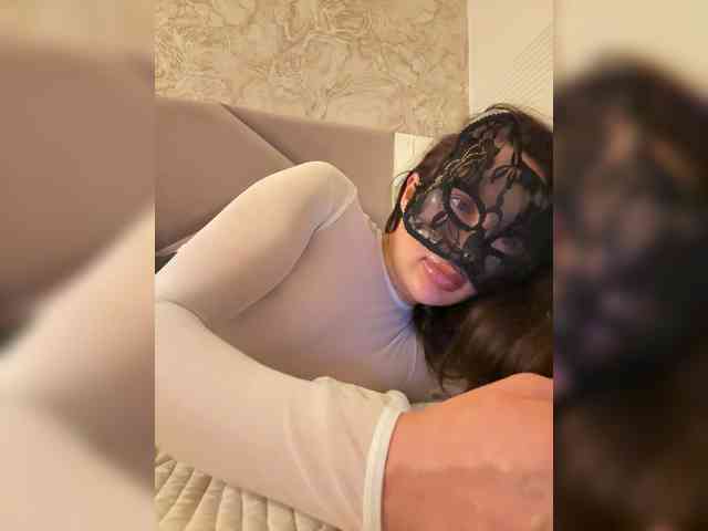 Ekaterina2221 webcam