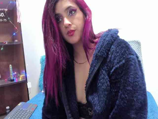 terryy-25 webcam