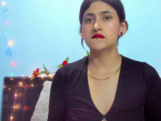 terryy-25 webcam