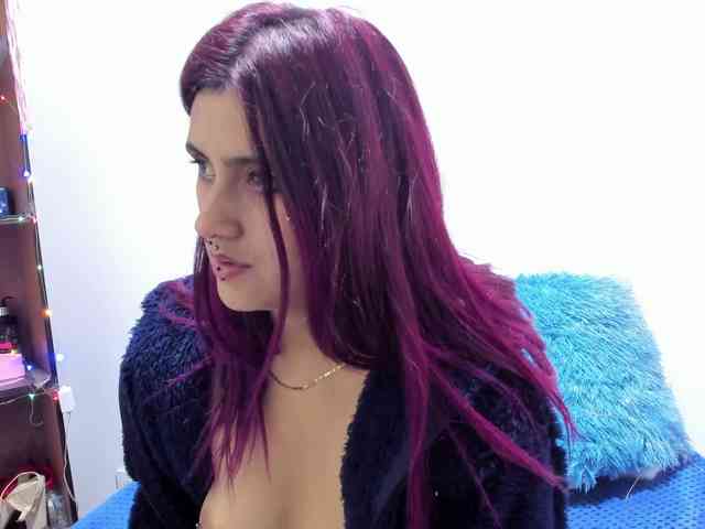 terryy-25 webcam