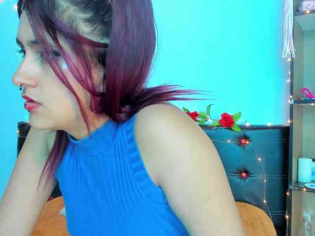 terryy-25 webcam