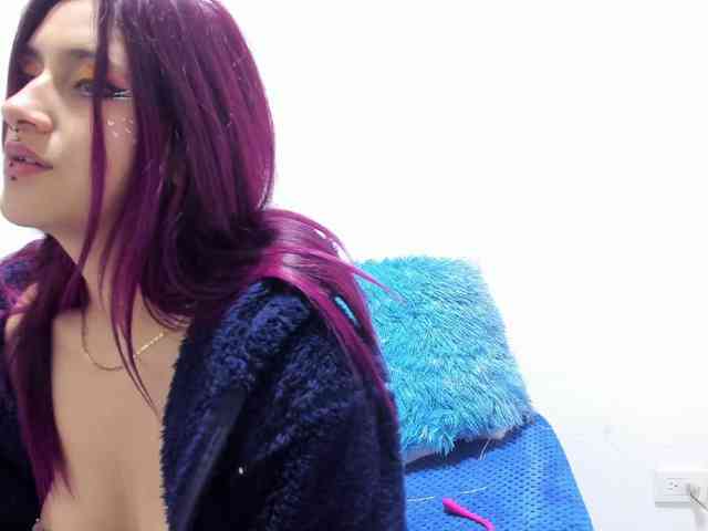 terryy-25 webcam