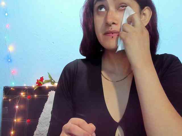 terryy-25 webcam