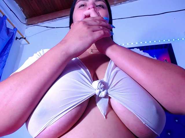  Natural-boobs chat room