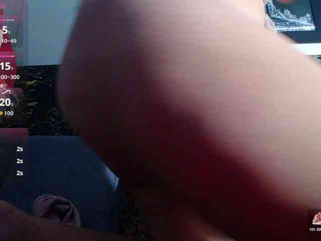 Natural-boobs webcam