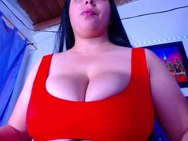 Natural-boobs webcam