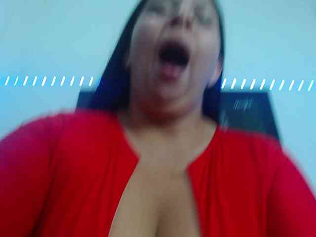 Natural-boobs webcam