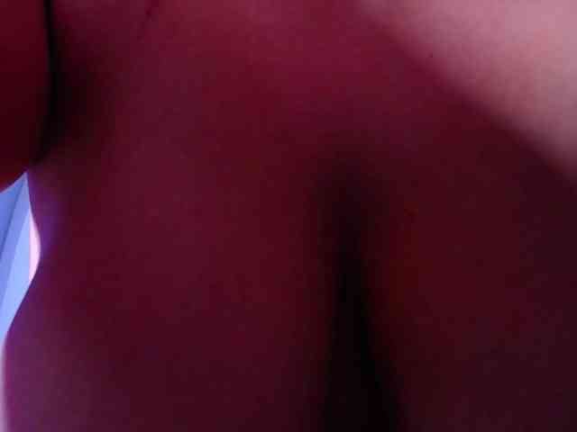 Natural-boobs webcam