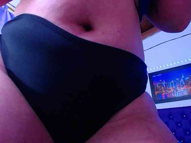 Natural-boobs webcam