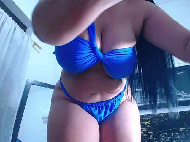 Natural-boobs webcam