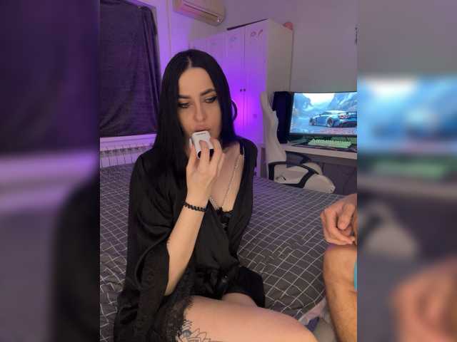 Manynia666's BongaCams show and profile