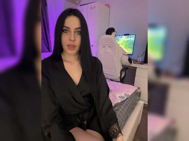 Manynia666's BongaCams show and profile