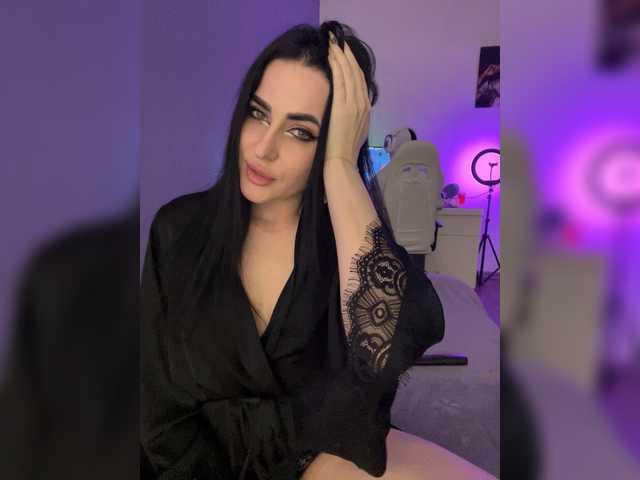 Manynia666's BongaCams show and profile