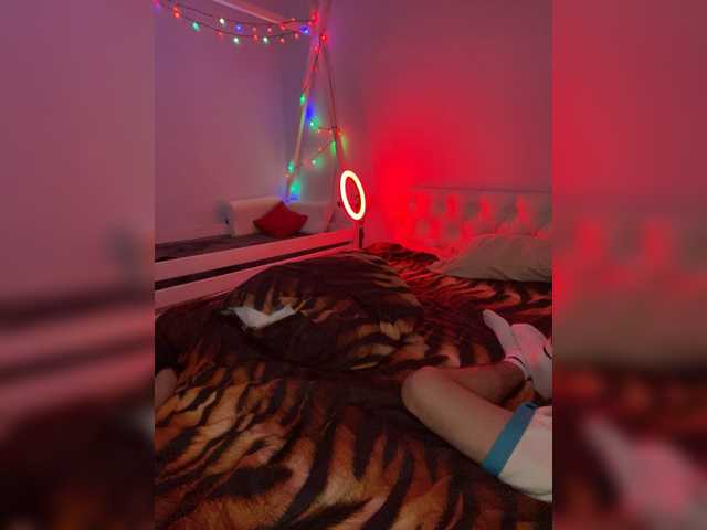 модель Manynia666