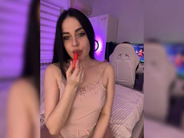 Manynia666's BongaCams show and profile