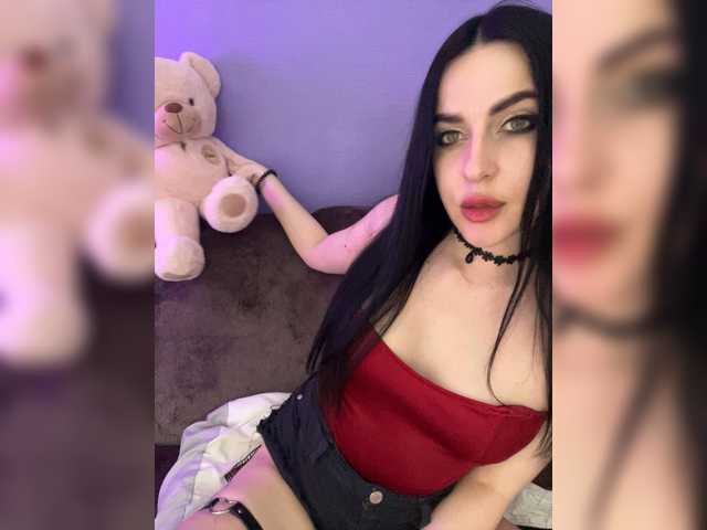 Manynia666's BongaCams show and profile