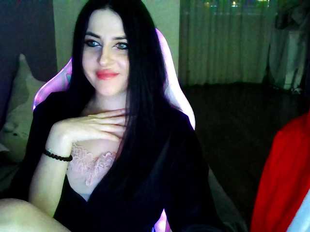 Manynia666's BongaCams show and profile
