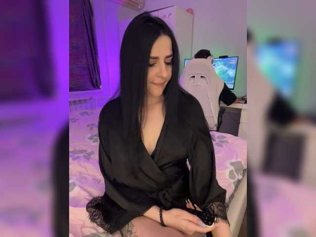 Manynia666's BongaCams show and profile