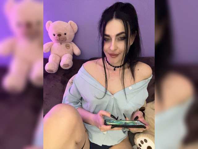 Manynia666's BongaCams show and profile