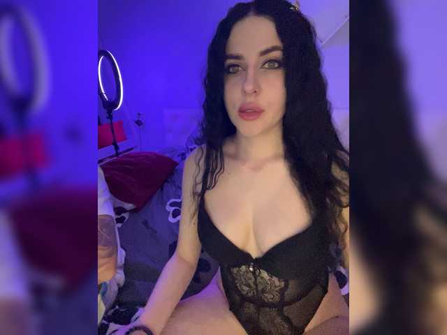 Manynia666's BongaCams show and profile