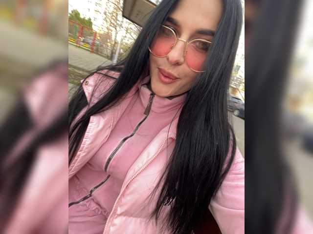 Manynia666's BongaCams show and profile