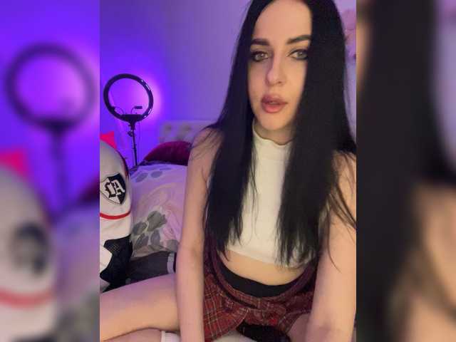 Manynia666's BongaCams show and profile