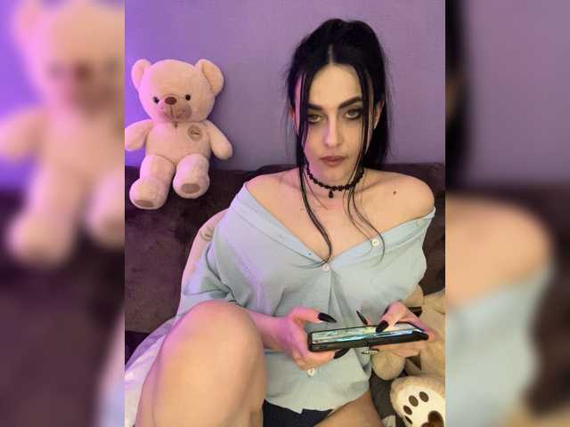 Manynia666's BongaCams show and profile