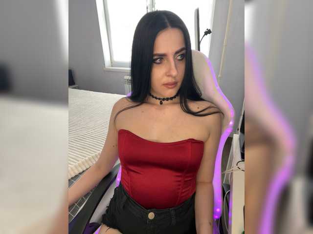 Manynia666's BongaCams show and profile