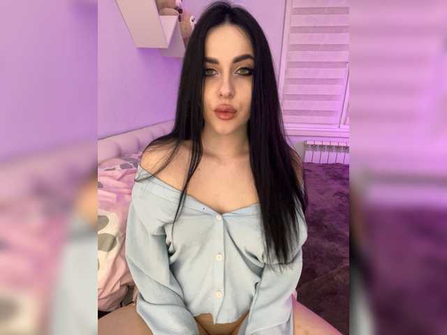 Manynia666's BongaCams show and profile