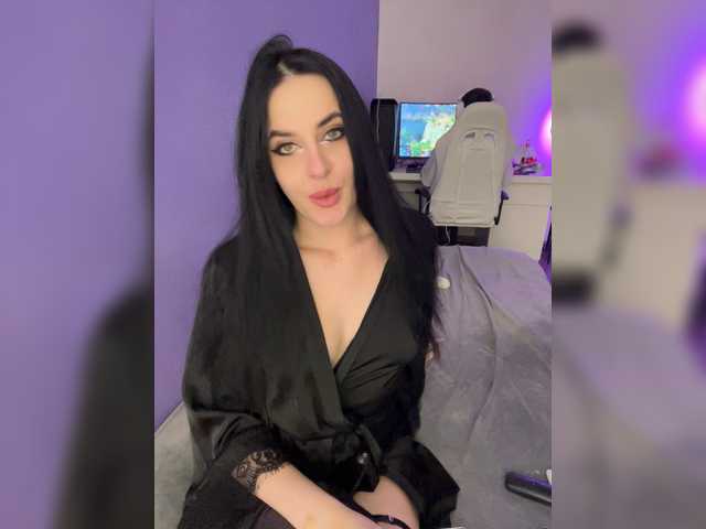 Manynia666's BongaCams show and profile