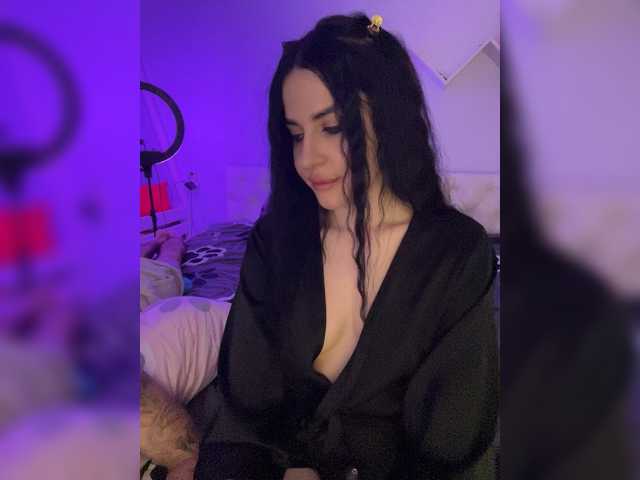 Manynia666's BongaCams show and profile